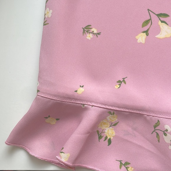 Aritzia Pink Floral Skirt - Picture 4 of 5